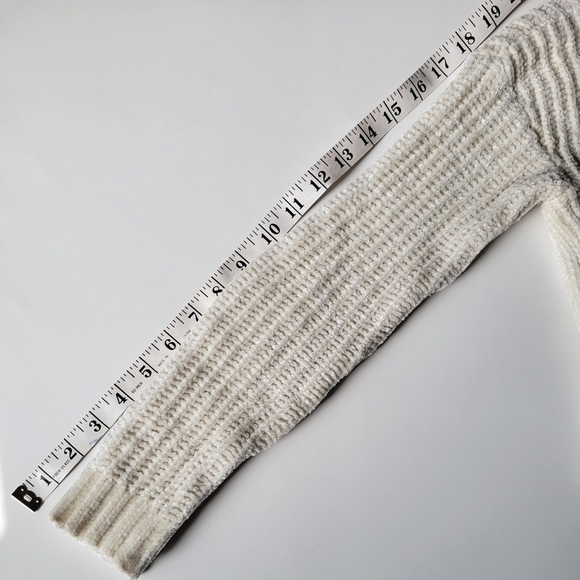 Aerie Crean Chenille Knit Textured Long Sleeve Pullover Sweater - Picture 6 of 10